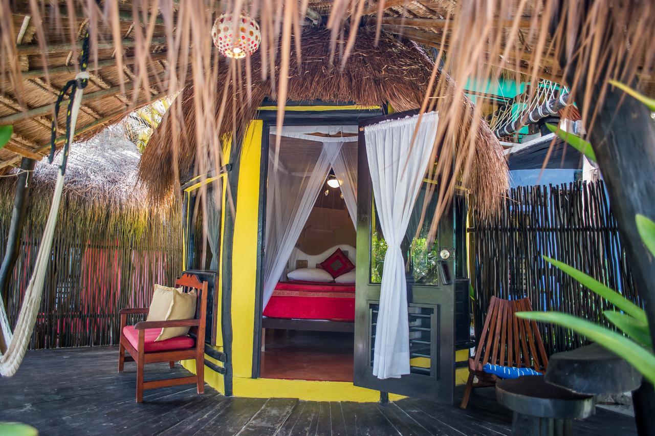 Cabanas La Luna Hotell Tulum Exteriör bild