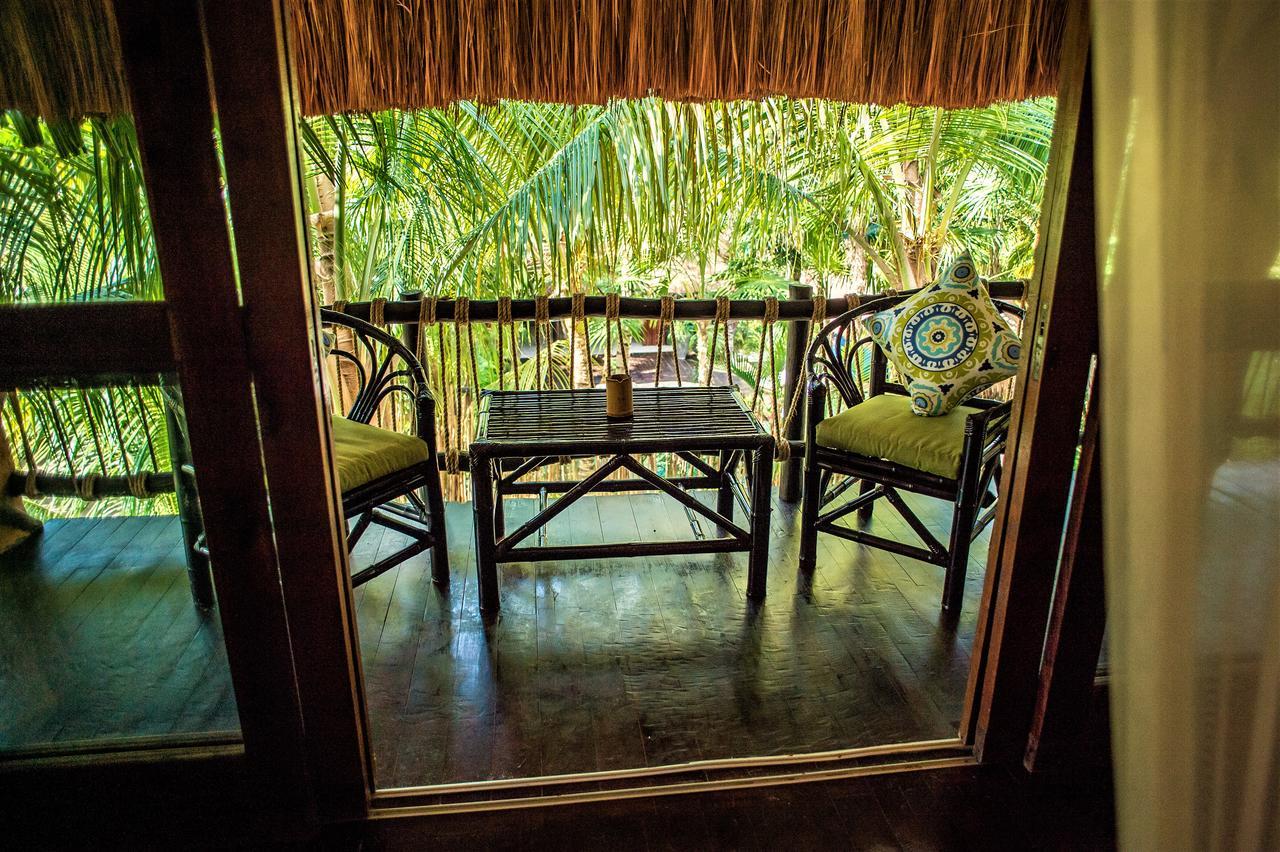 Cabanas La Luna Hotell Tulum Exteriör bild