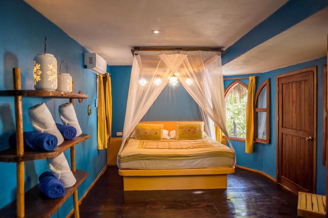 Cabanas La Luna Hotell Tulum Exteriör bild