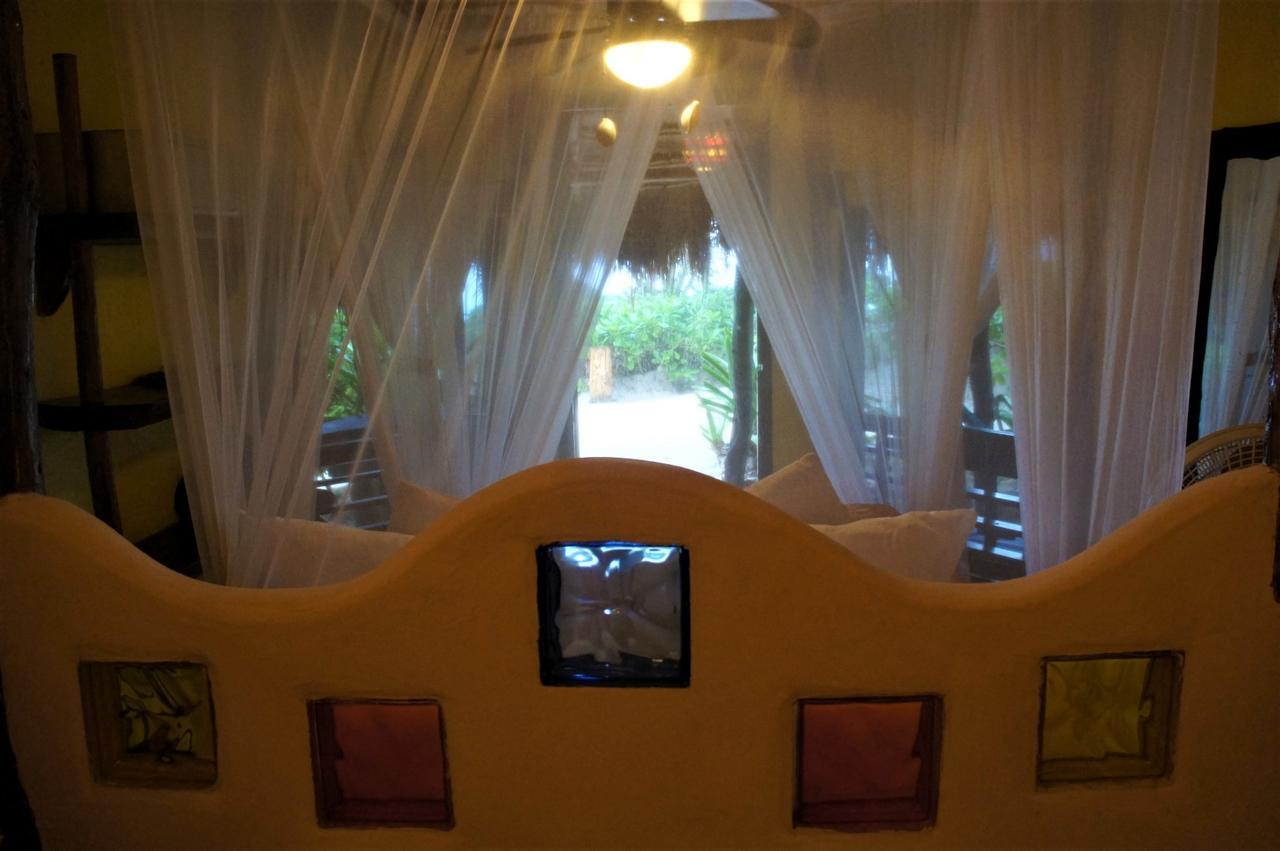 Cabanas La Luna Hotell Tulum Exteriör bild